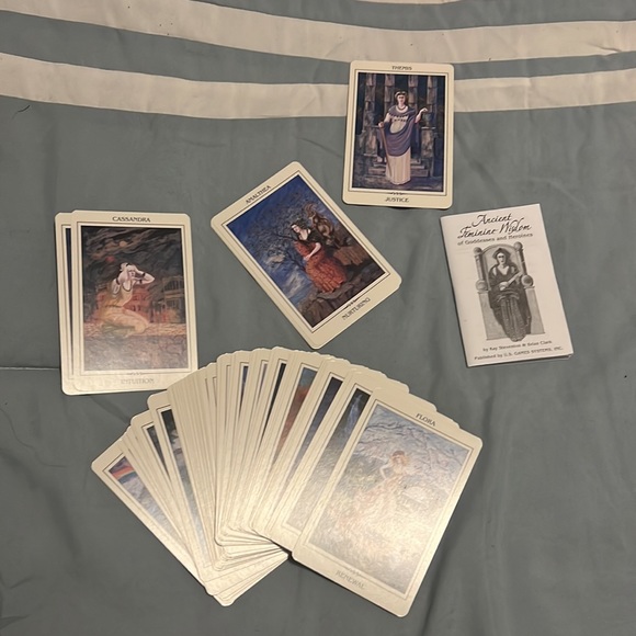 Ancient Feminie wisdom $50 original price - Picture 4 of 4